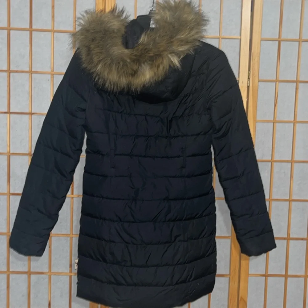 Preloved girls Hollister puffer jacket in great condition!